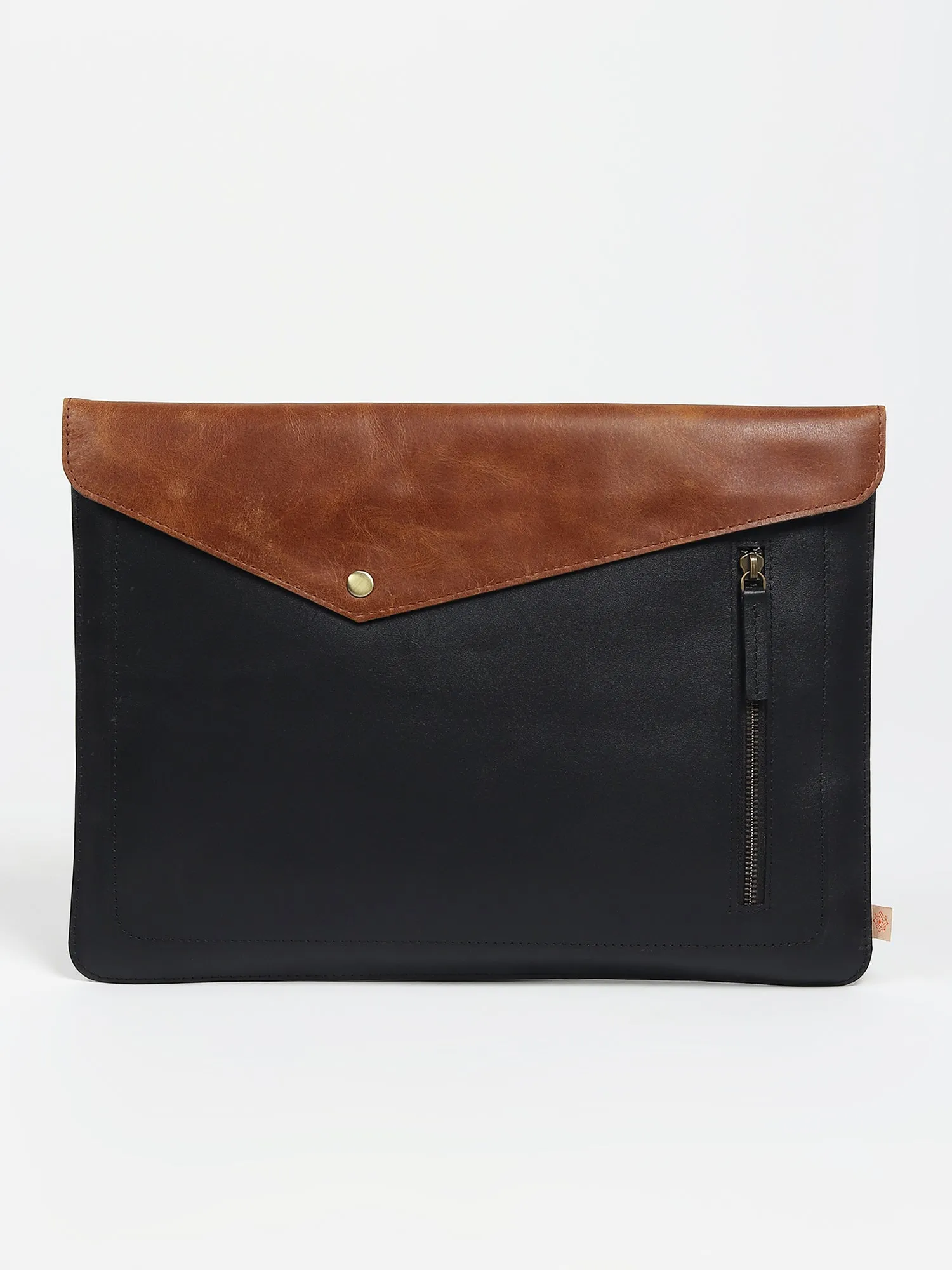 ABAZE - LEATHER LAPTOP SLEEVE