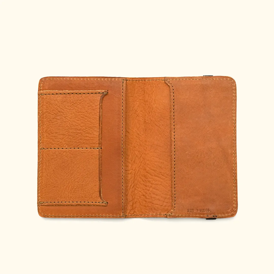 Dakota Leather Field Notes Cover & Passport Travel Wallet, Buffalo Emboss | Saddle Tan