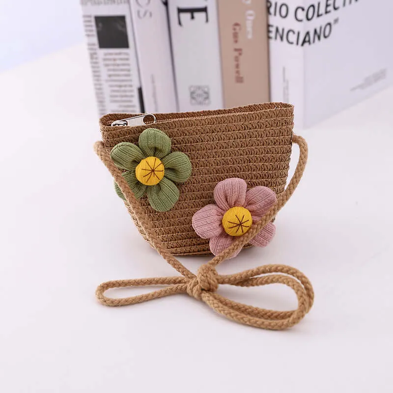 New summer children's straw hat flowers beach cap outdoor breathable sun built cap knitting sun hat bag set