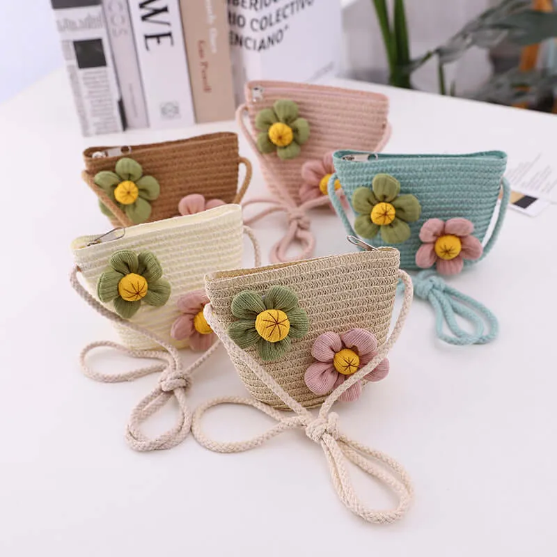 New summer children's straw hat flowers beach cap outdoor breathable sun built cap knitting sun hat bag set