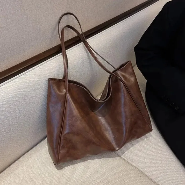 Svea Leather Shoulder Bag