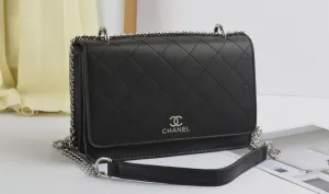 Women Small Premium Bag